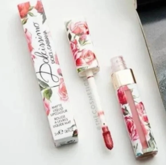 Dolce & Gabbana Dolcissimo Matte Liquid Lip Colour - ROSEBUD (VIVID ROSE PINK) - Picture 8 of 14